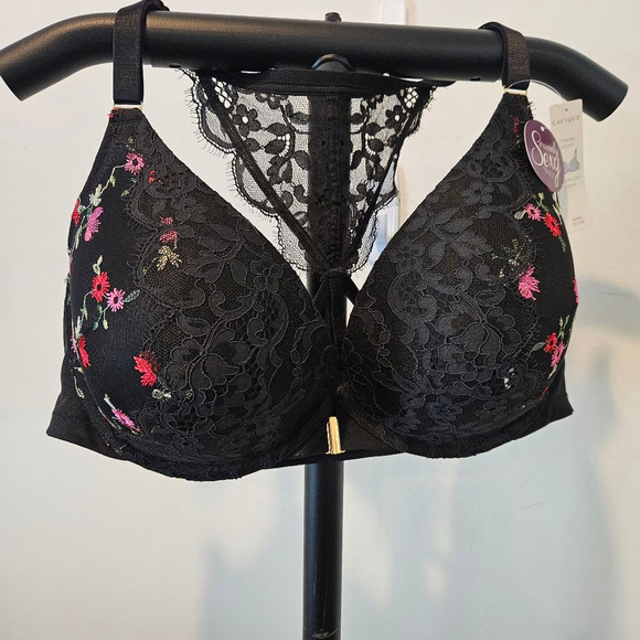 Cacique Other - Cacique NWT Women's Floral Embroidered Lace Bra 44D Black Multi